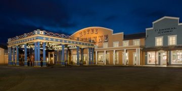 Disney's Hotel Cheyenne 10 Sflaynhotels